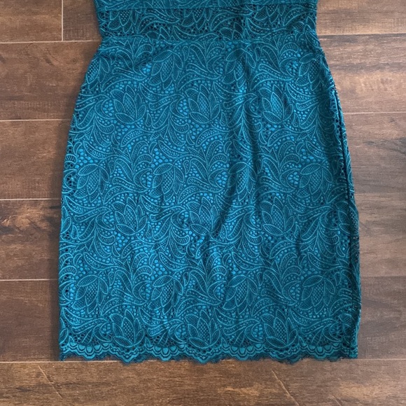 Express - Lace Peekaboo Waist Mini Dress - Teal Green - Small - Picture 3 of 7